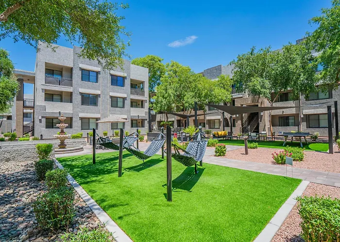 Modern Westgate Pool Gym Parking Wd Apartament *